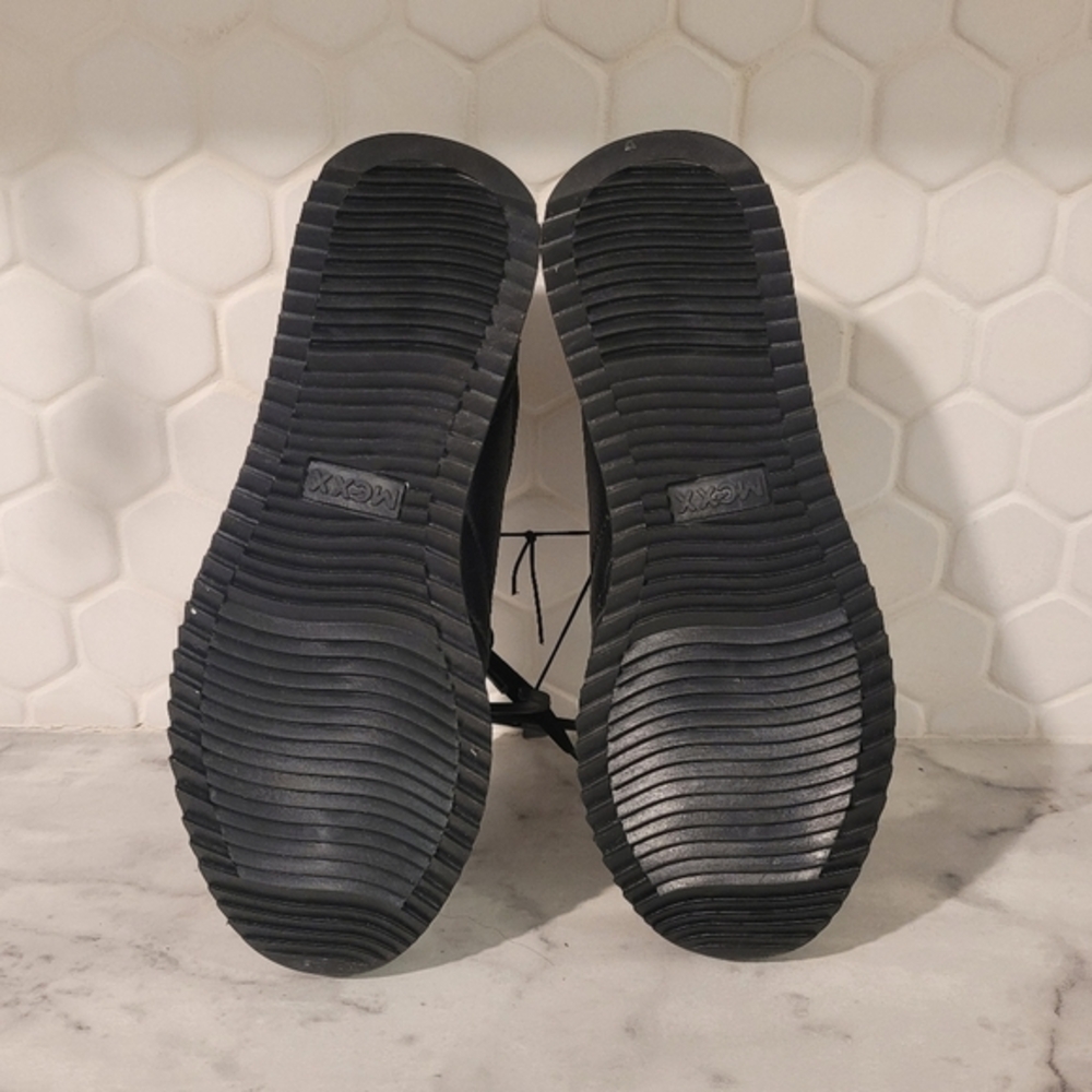 Mexx Black Sneakers with Gold Accents - Picture 4 of 6